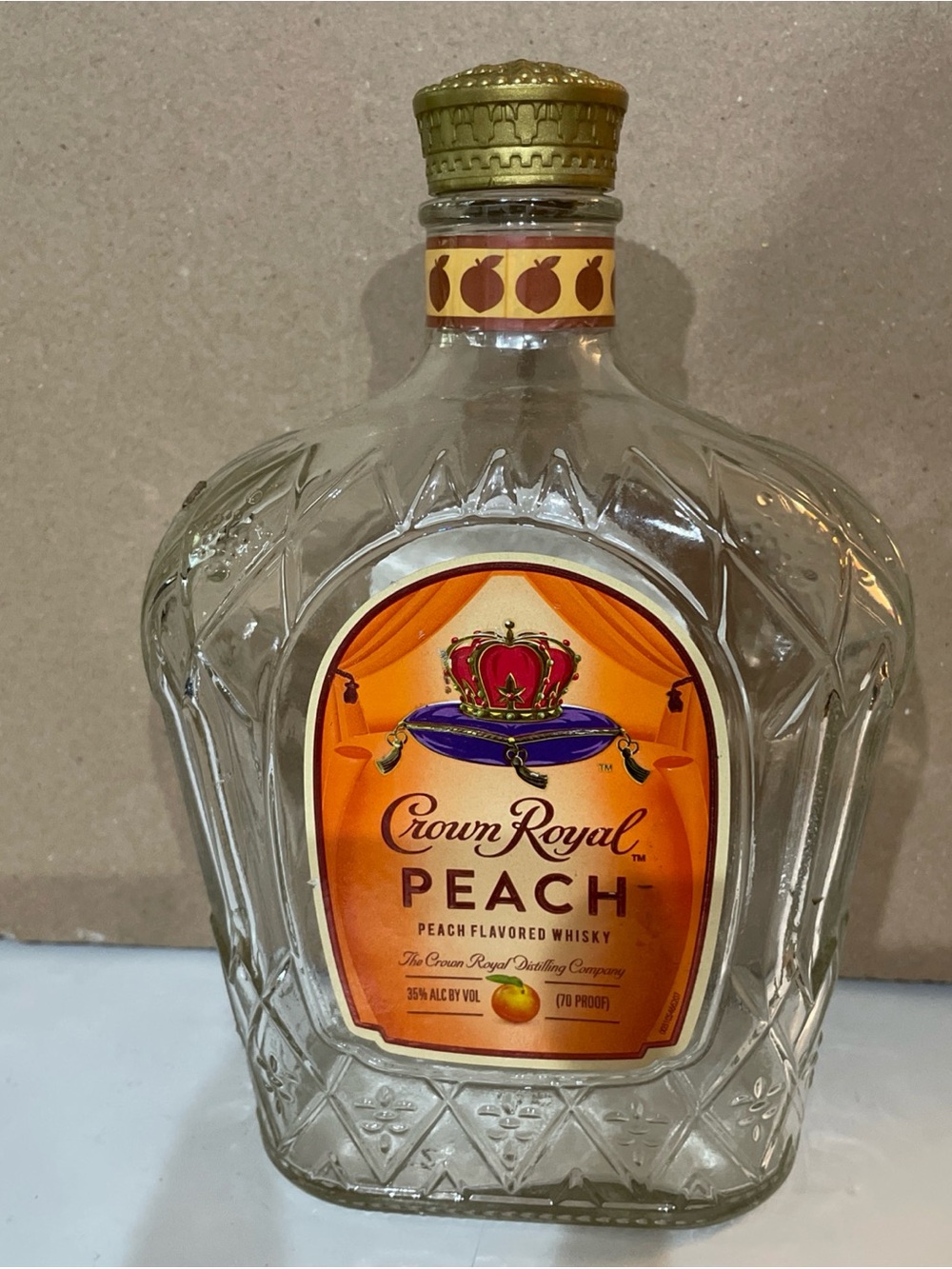 CROWN ROYAL PEACH Canadian Whiskey Empty Bottle With Top * 750 ml *